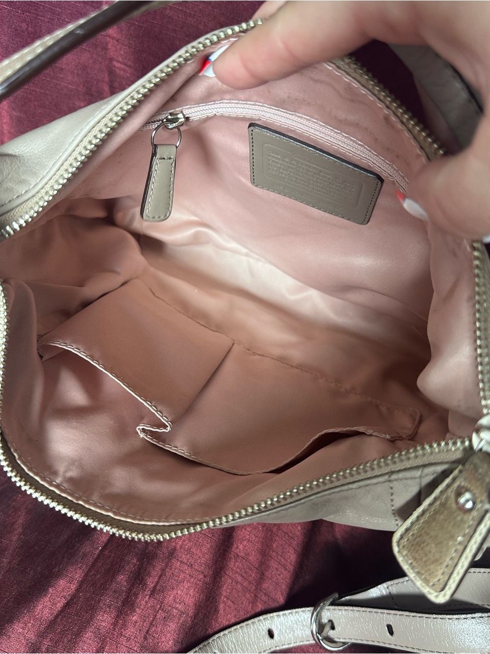 Coach Kristin Leather Hobo Bag Taupe Fawn Beige Silver Hardware ๐โจ - Picture 13 of 16